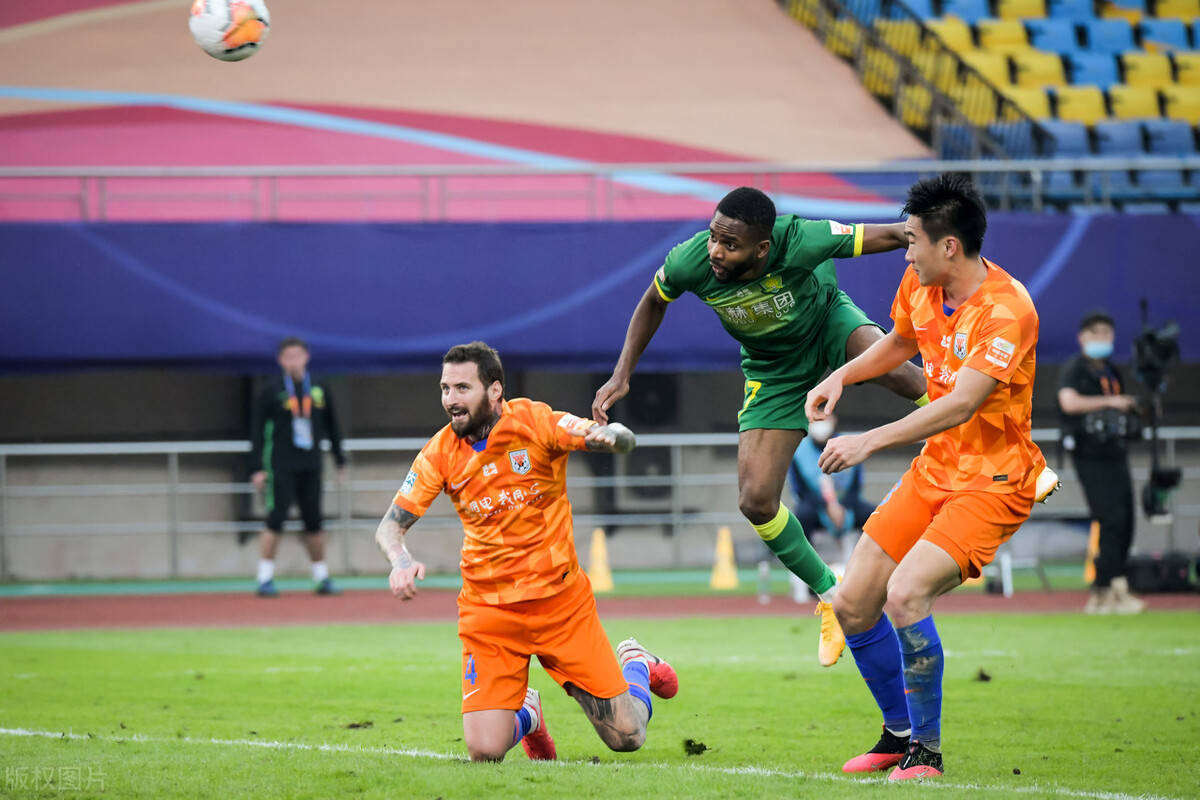 Kaiyun Esports-里程碑夜！里昂造点机会，中超今晨刷纪录，态度坚定，纪律约束更严格(中超限薪令2023)